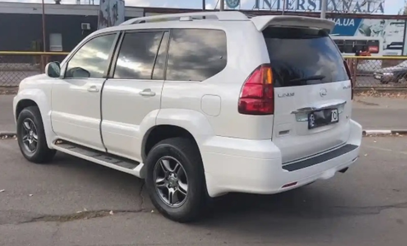 Стекло от Lexus GX 470
